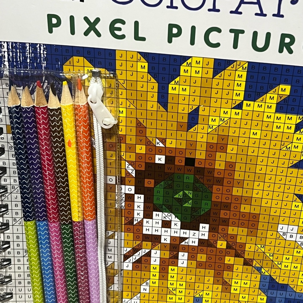 Adult Coloring Books With Colored Pencils Set of 3 New - Picture 4 of 8